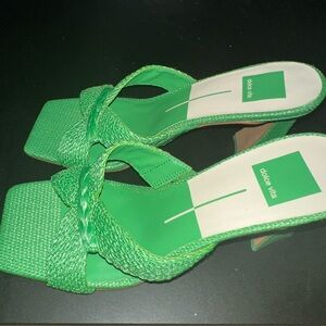 Dolce Vita Straw Sandal never worn